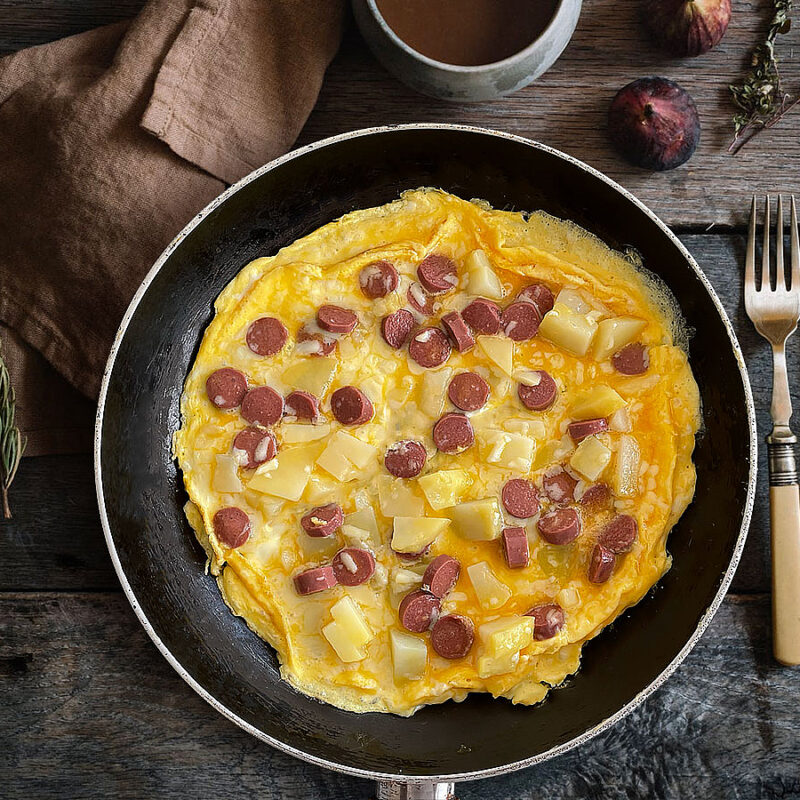 Sosisli Omlet